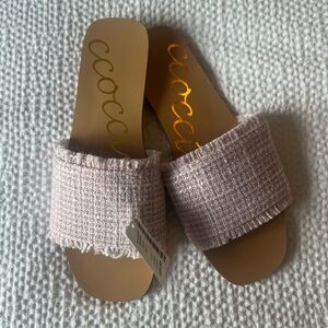 PINK SANDALS SIZE 6.5